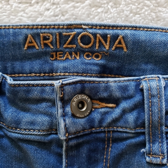 Jeans - Picture 5 of 5